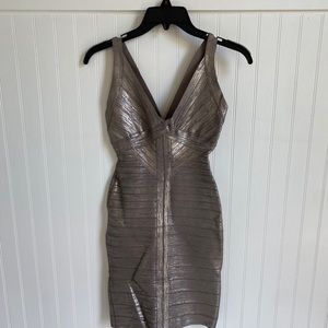 Metalic Herve Ledger